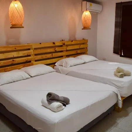 Apartamento Near The And Airport Cartagena